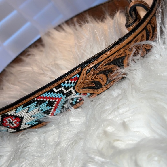 Hand made beeded belt - Picture 3 of 5